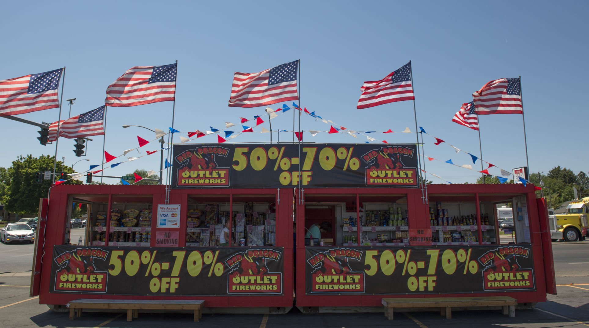 Red Dragon Outlet Fireworks